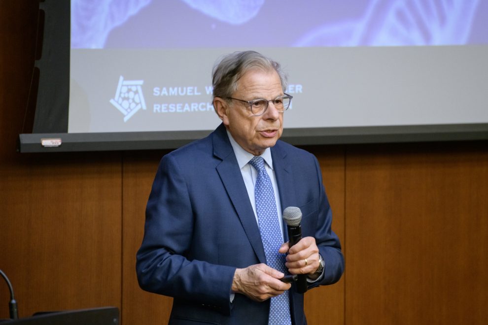 Dr. Samuel Waxman recieves The Prestigious Jacobi Medallion