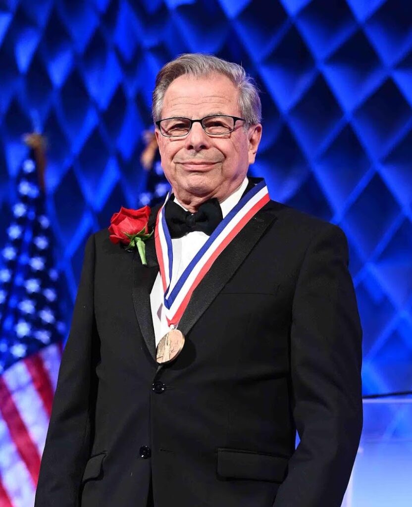 Dr. Samuel Waxman recieves The Prestigious Jacobi Medallion