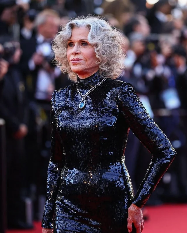 jane-fonda-at-the-79th-annual-cannes-film-festival-12-may-v0-rw44fppkdv0h1.jpg
