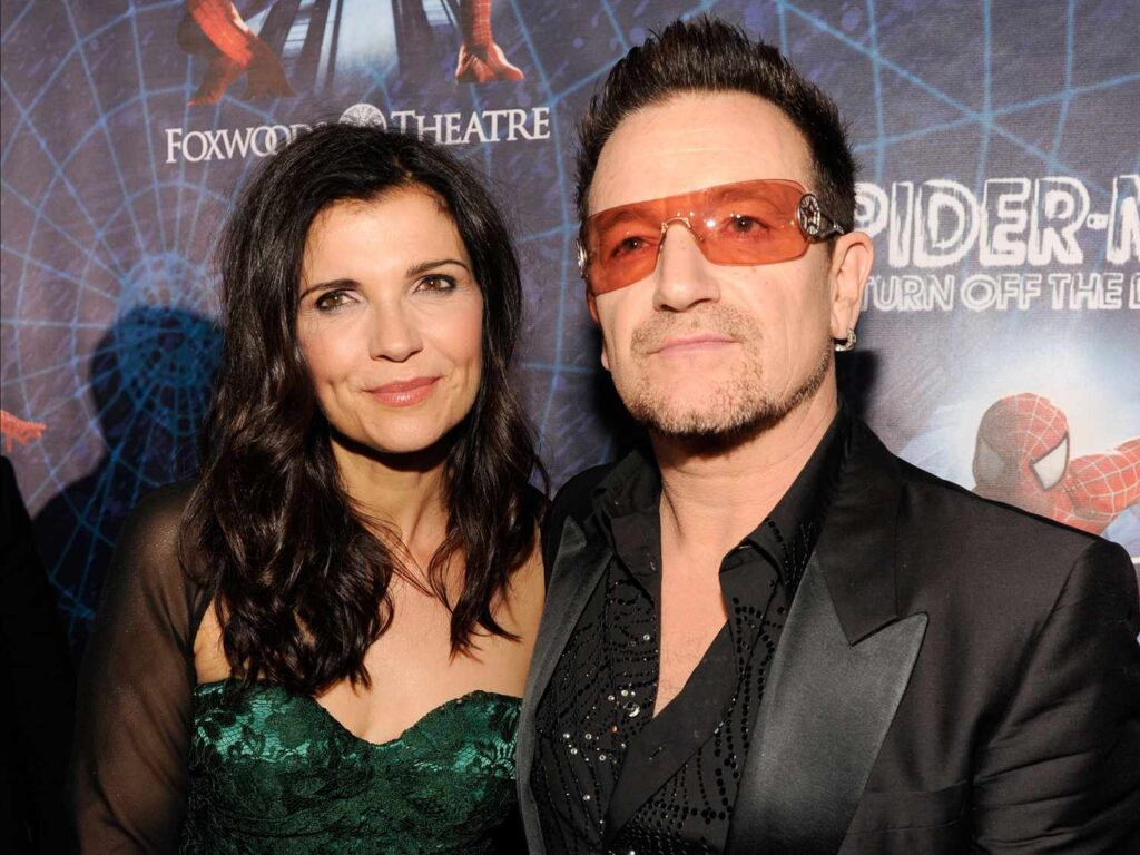 bono-ali-hewson-1-e7d59bebb7614393b88c6a994a6b8d75